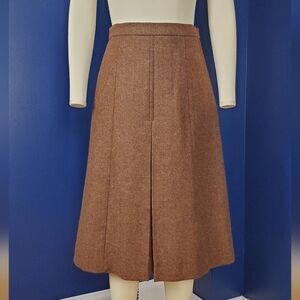Vintage 40s repro skirt in brown tweed, size 6